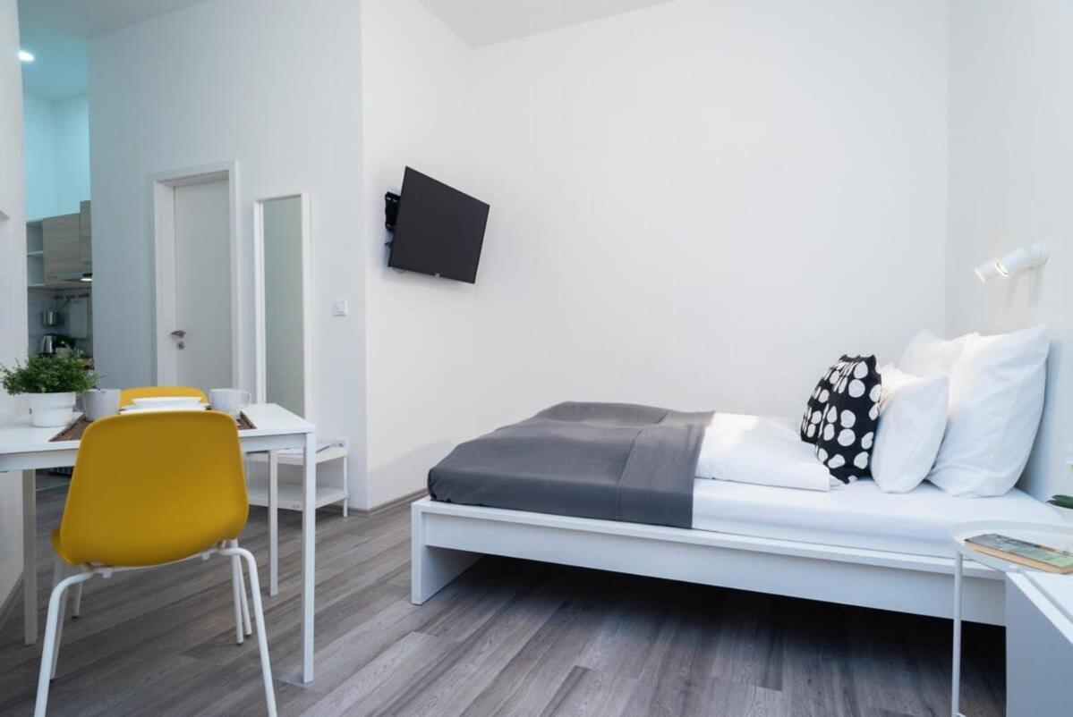 Modern At Convenient Location Apartamento Budapest