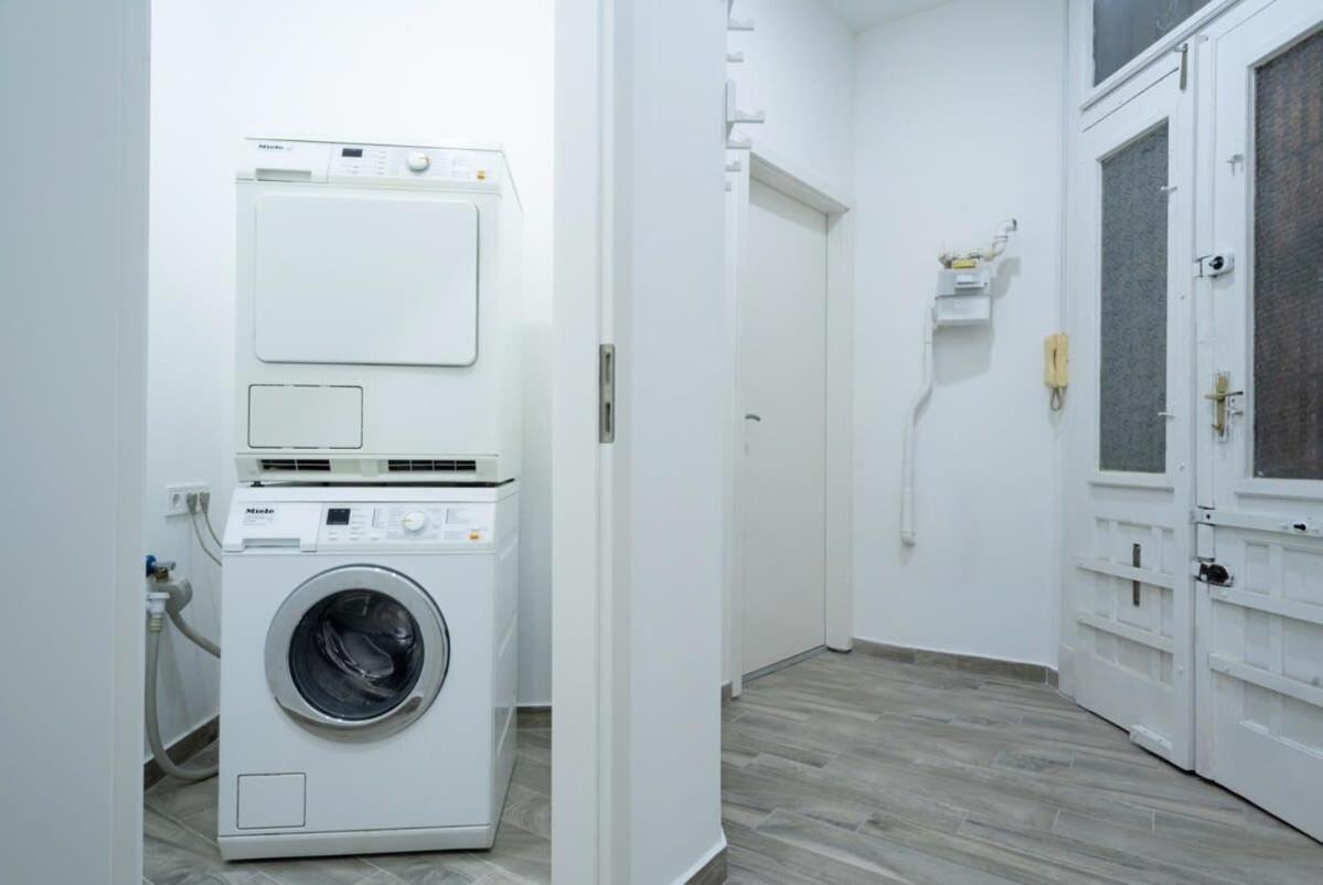 Apartamento Modern At Convenient Location *